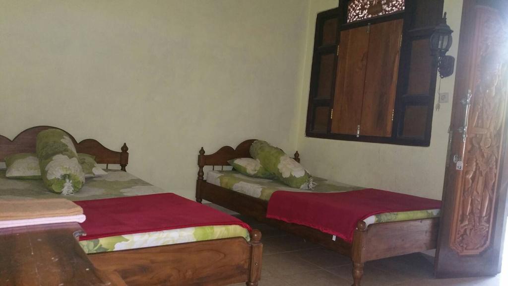 Ray Homestay Batununggul エクステリア 写真
