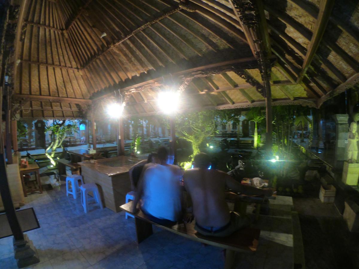 Ray Homestay Batununggul エクステリア 写真