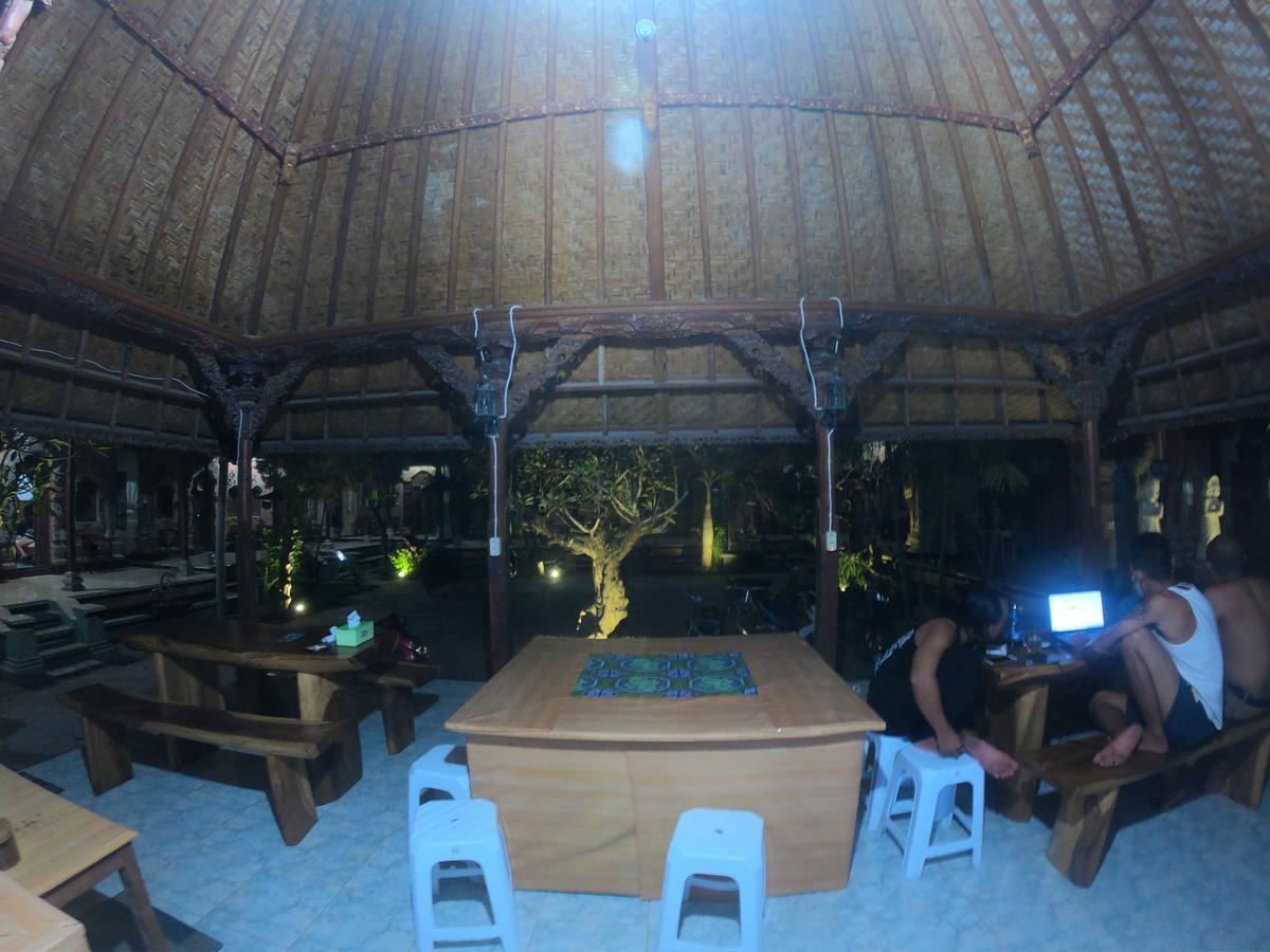 Ray Homestay Batununggul エクステリア 写真