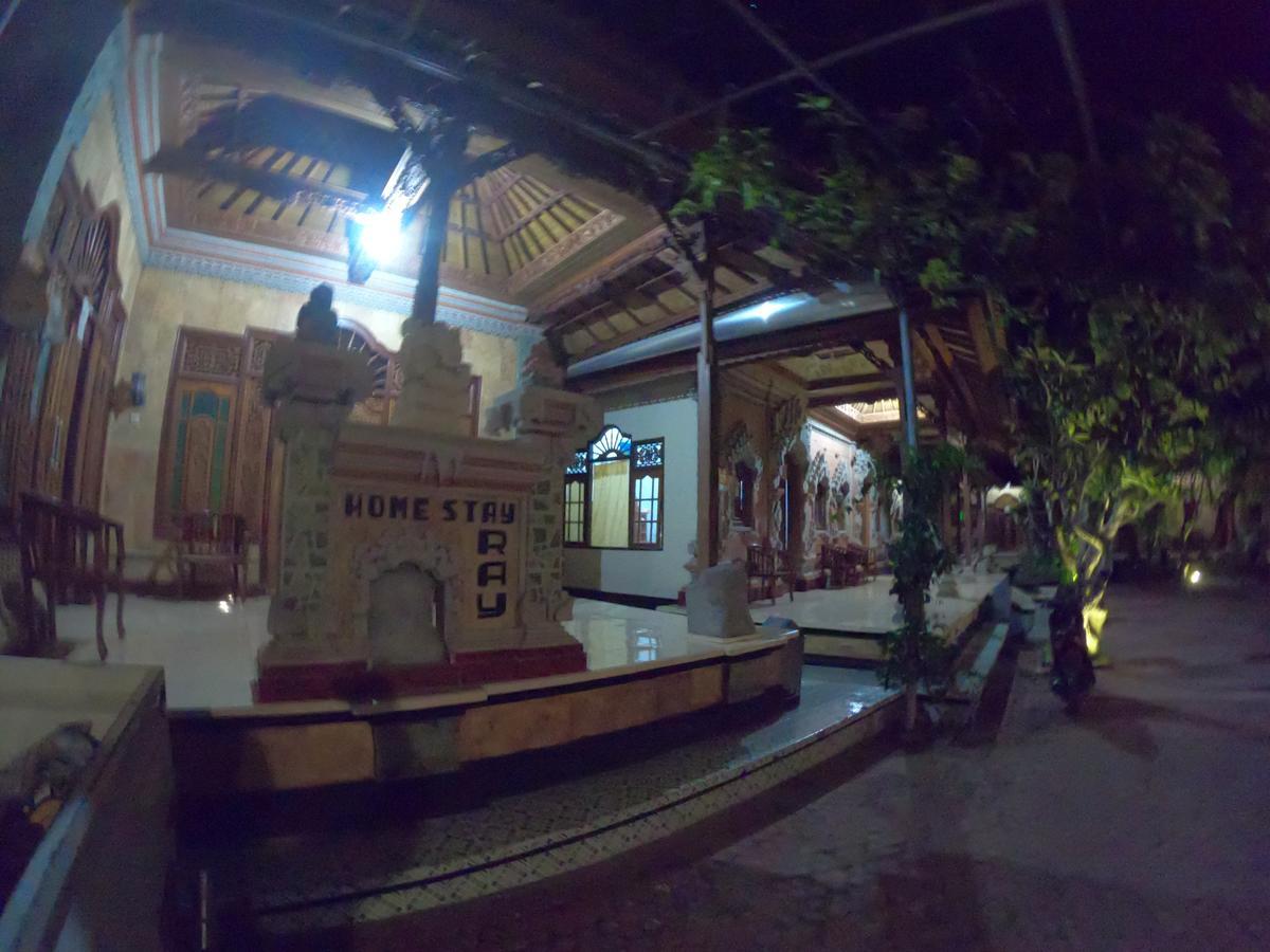 Ray Homestay Batununggul エクステリア 写真